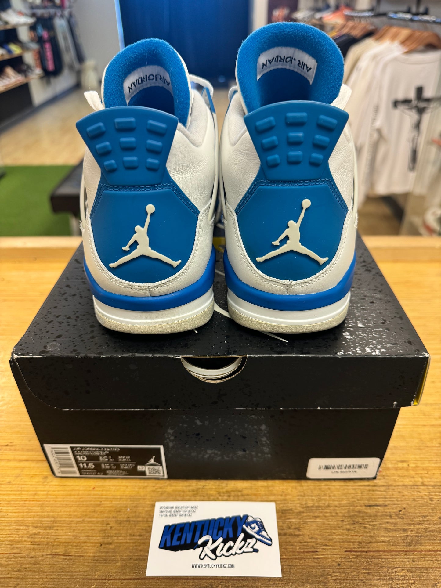 Jordan 4 Retro “Military Blue” 2012 (Sz 10)