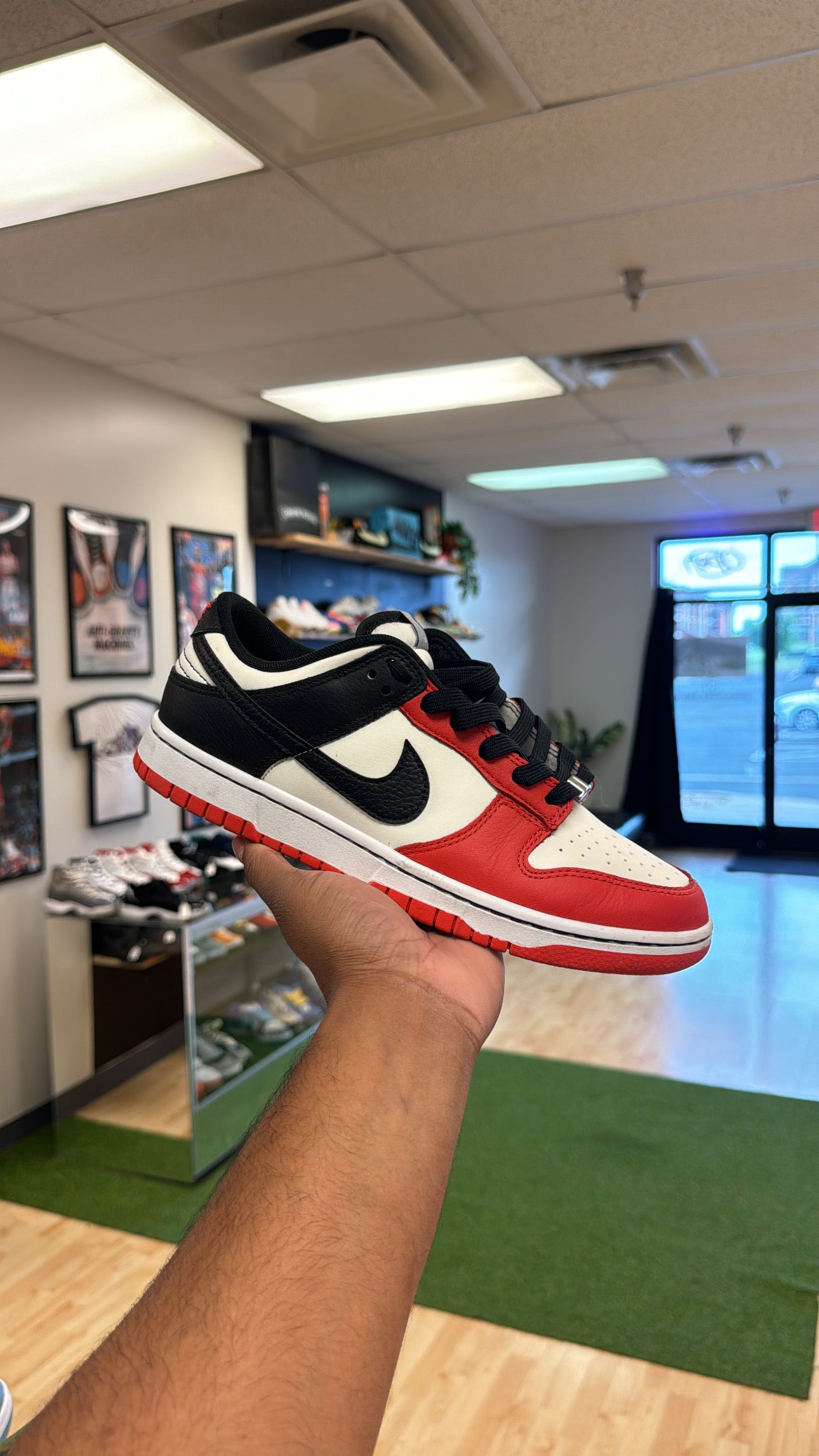 Dunk Low “NBA 75th Anniversary Chicago” (Sz 8) (USED)