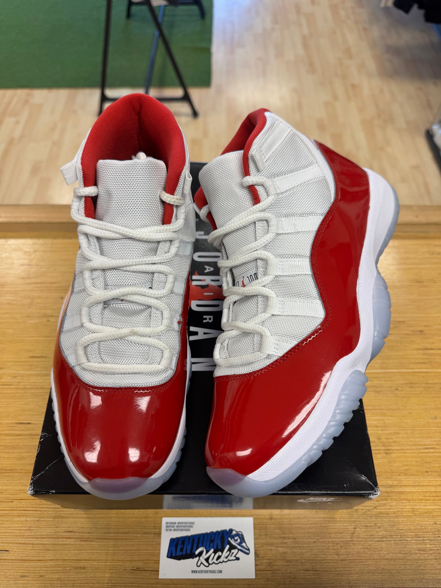 Jordan 11 Retro “Cherry” 2022 (Sz 10.5)