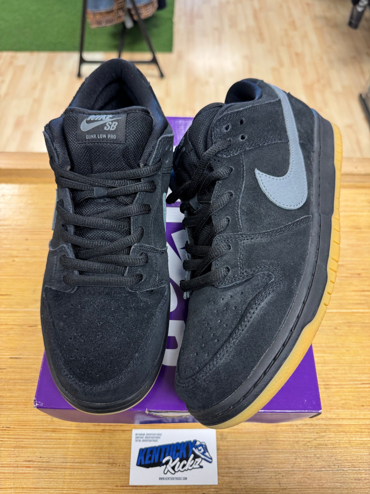 SB Dunk Low “Fog” (Sz 12)