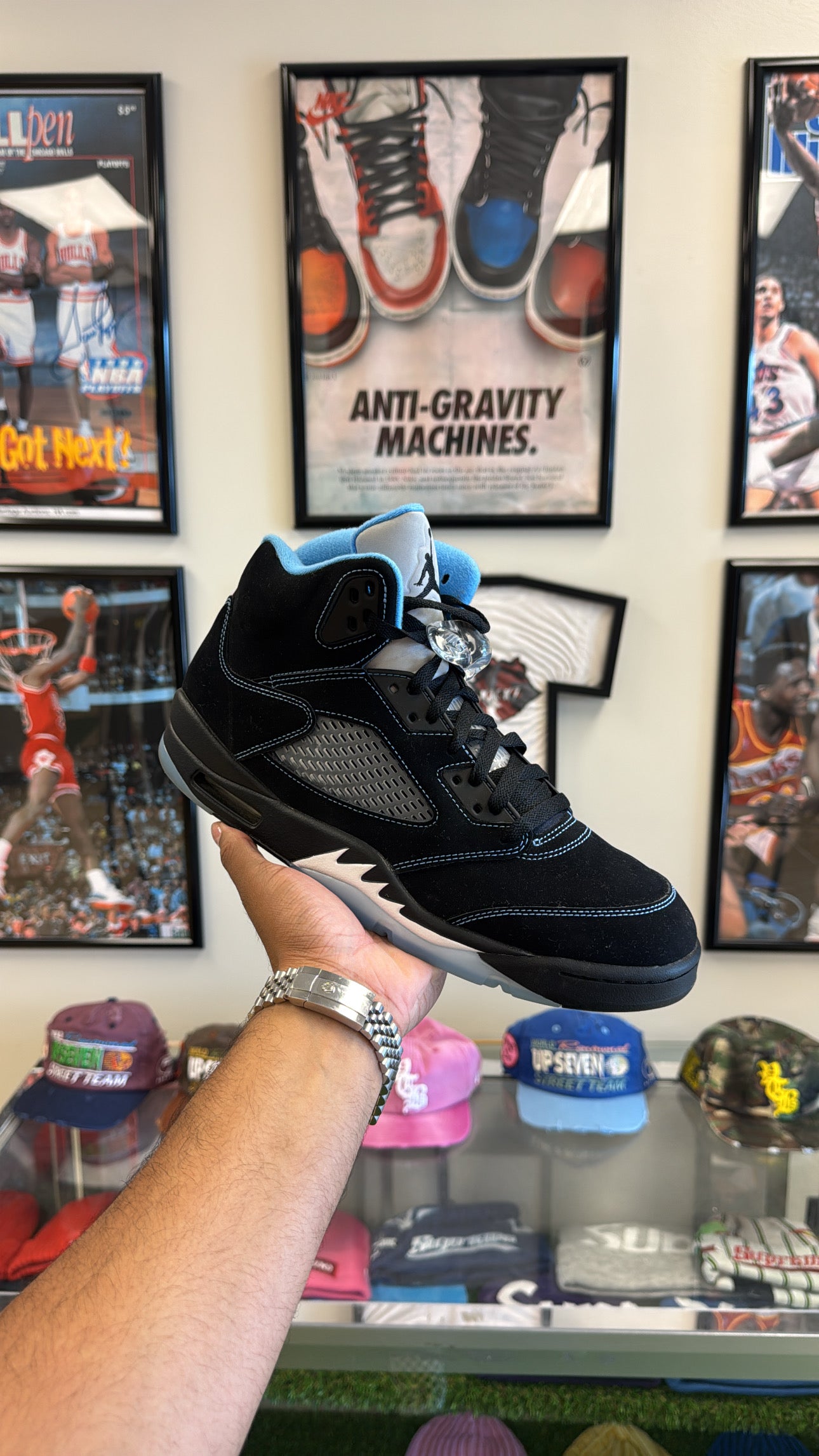 Jordan 5 Retro “Black University Blue” 2026 (Sz 11)