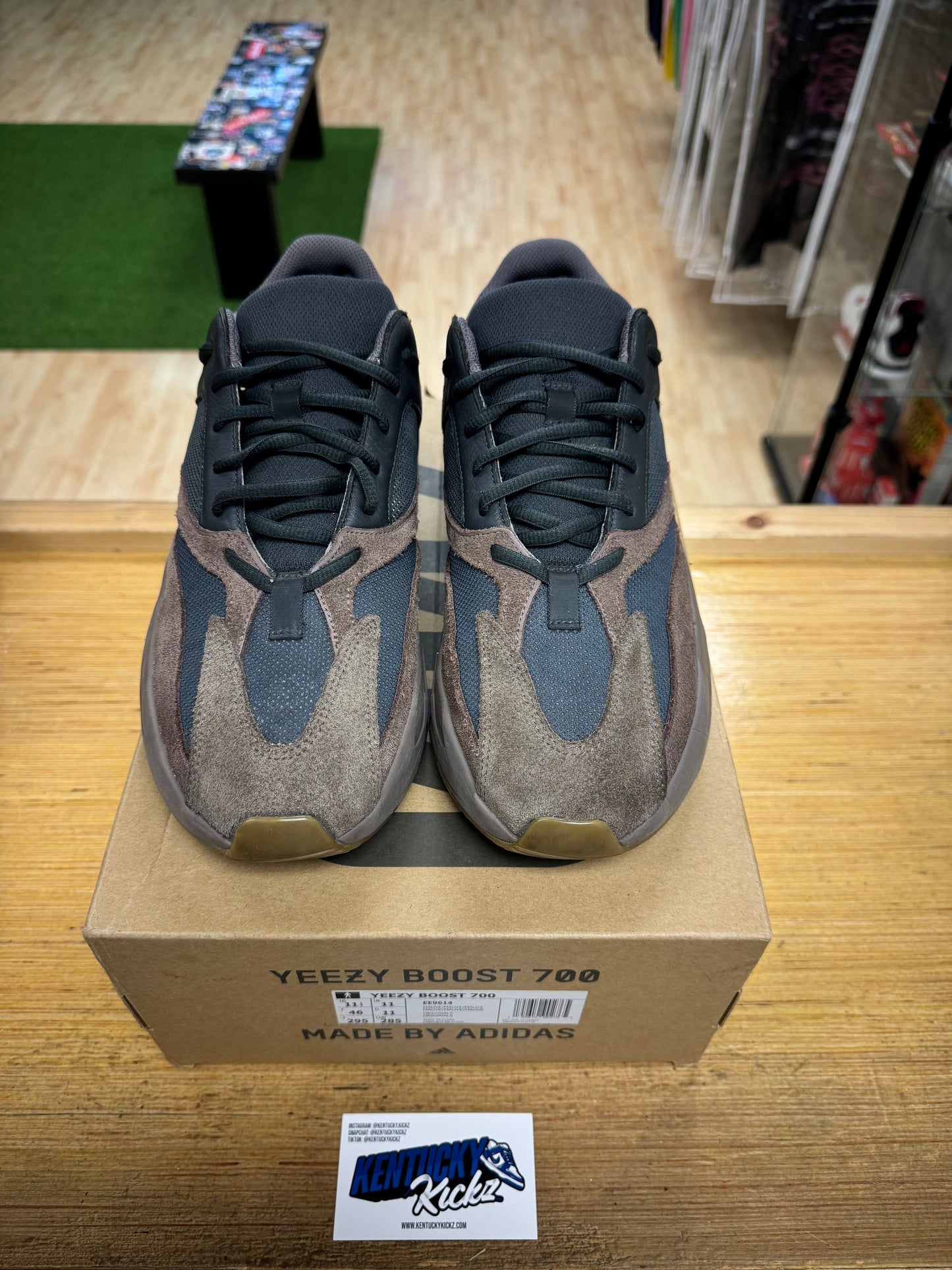 Yeezy Boost 700 “Mauve” (Sz 12) (USED 2-3x)