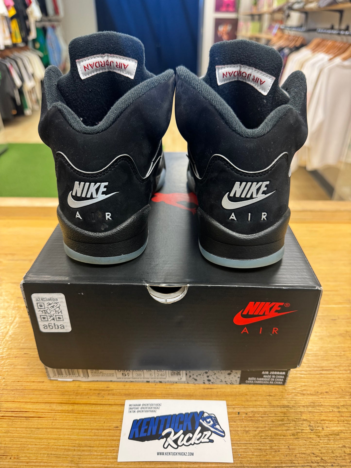 Jordan 5 Retro OG “Black Metallic Reimagined” (Sz 5.5Y)