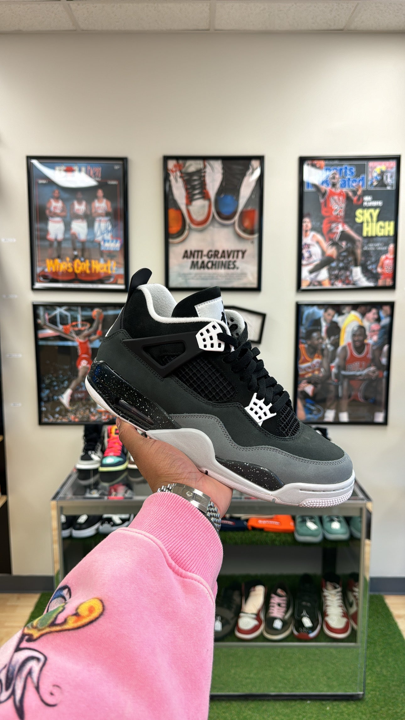 Jordan 4 Retro “Fear” (Sz 10.5)