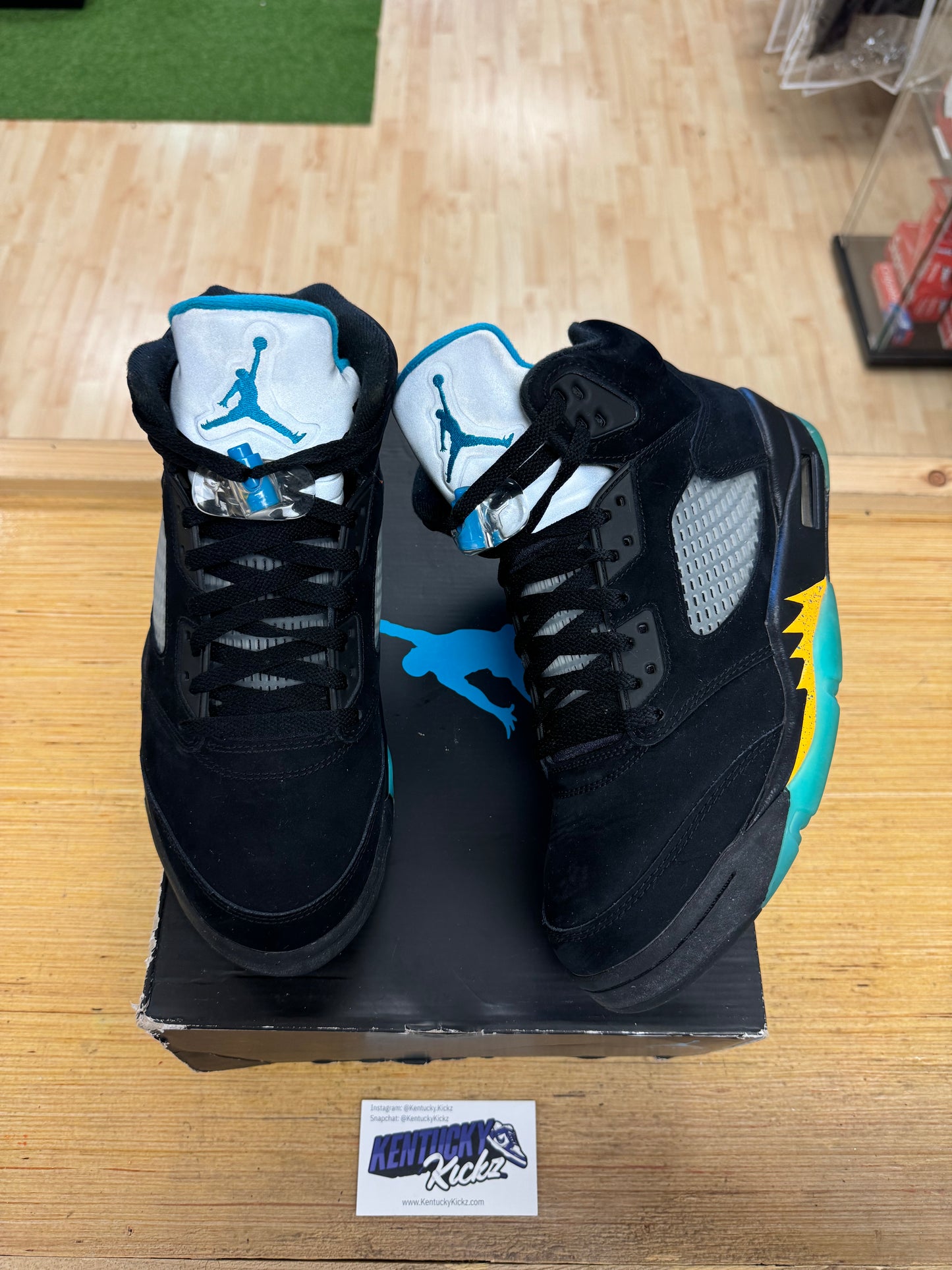 Jordan 5 Retro “Aqua” (Sz 9) (USED)