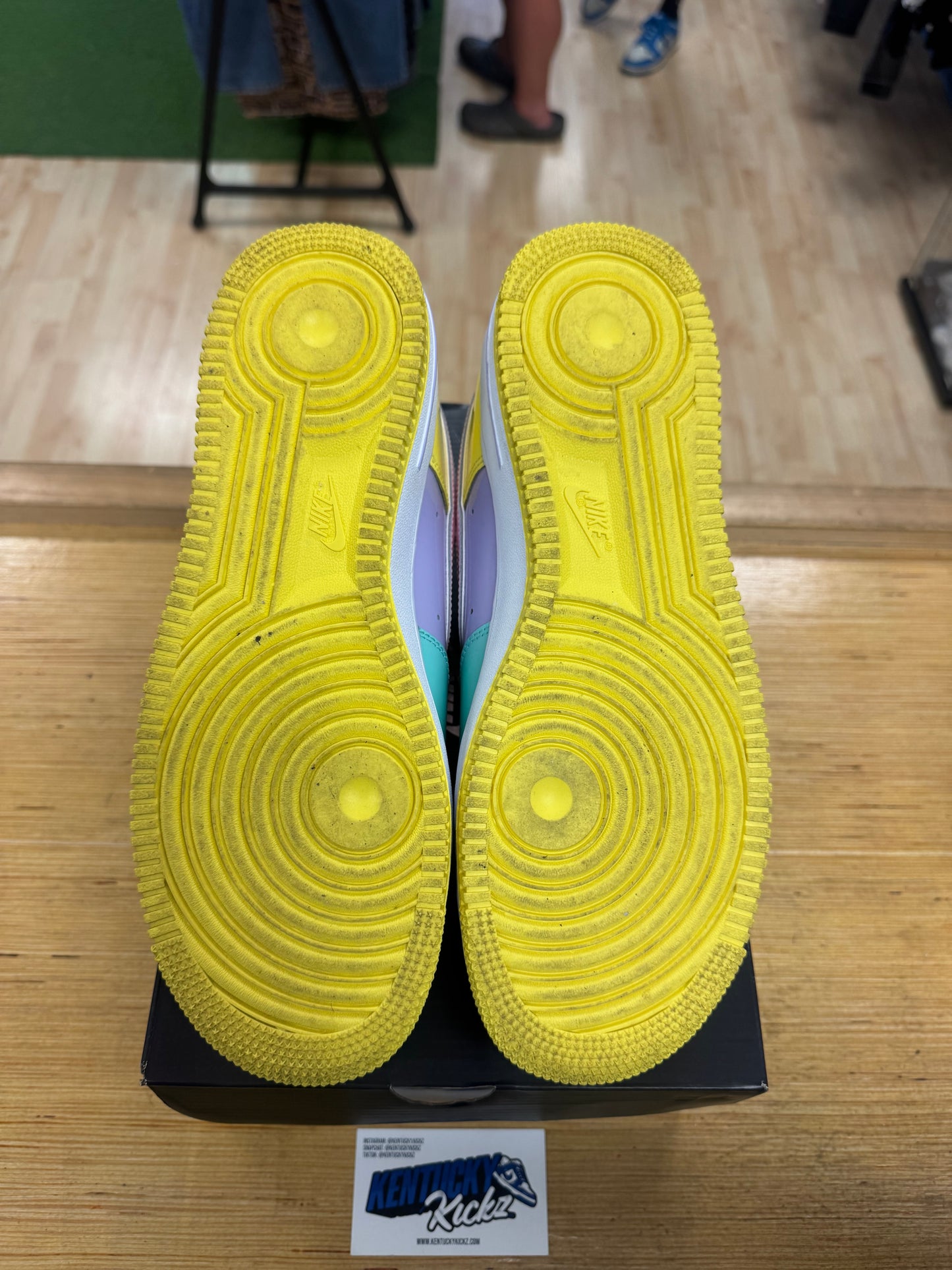 Air Force 1 Low “Easter” 2026 (Sz 10.5)