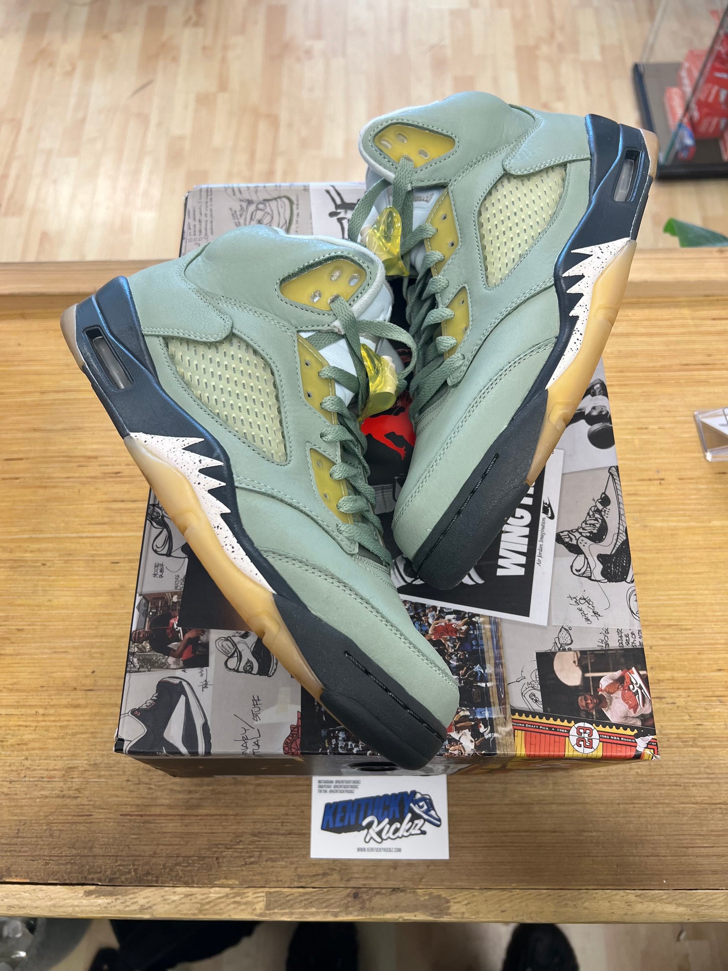 Jordan 5 Retro “Jade Horizon” (Sz 10.5)