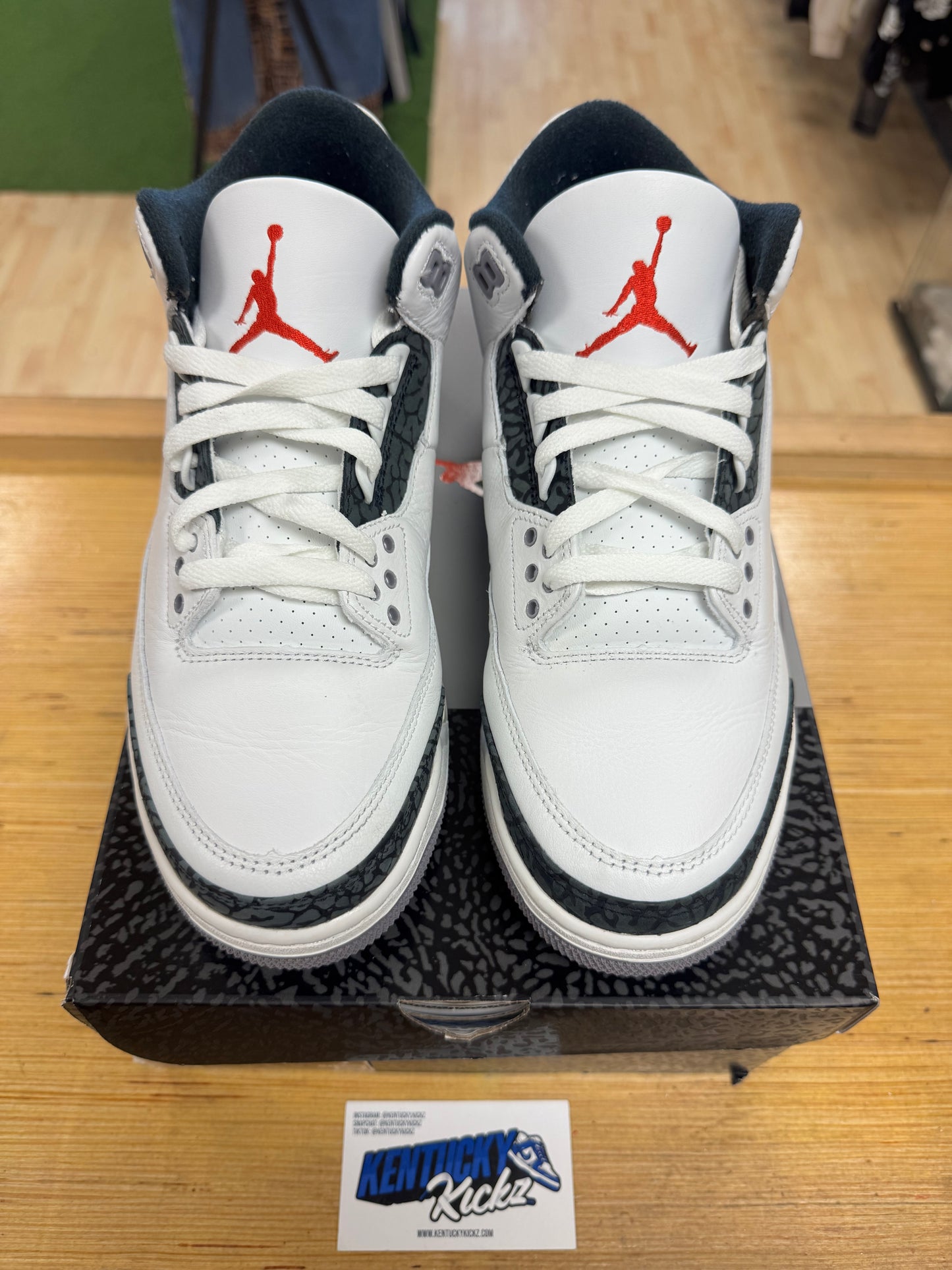 Jordan 3 “Cement Grey” (Sz 9)