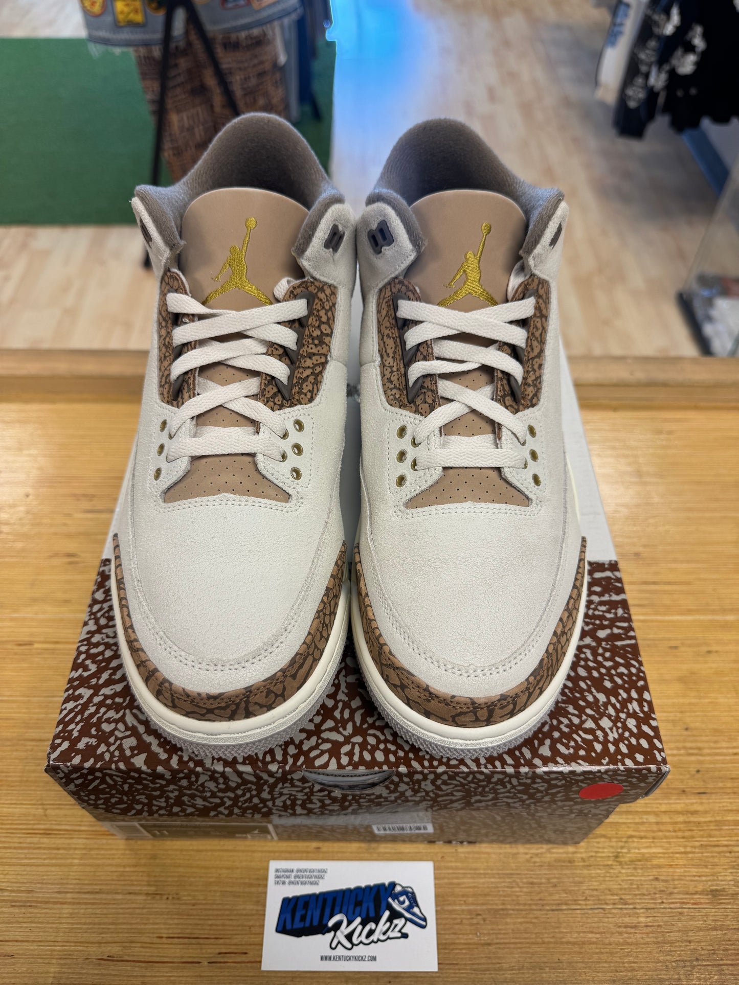 Jordan 3 Retro “Palomino” (Sz 11)