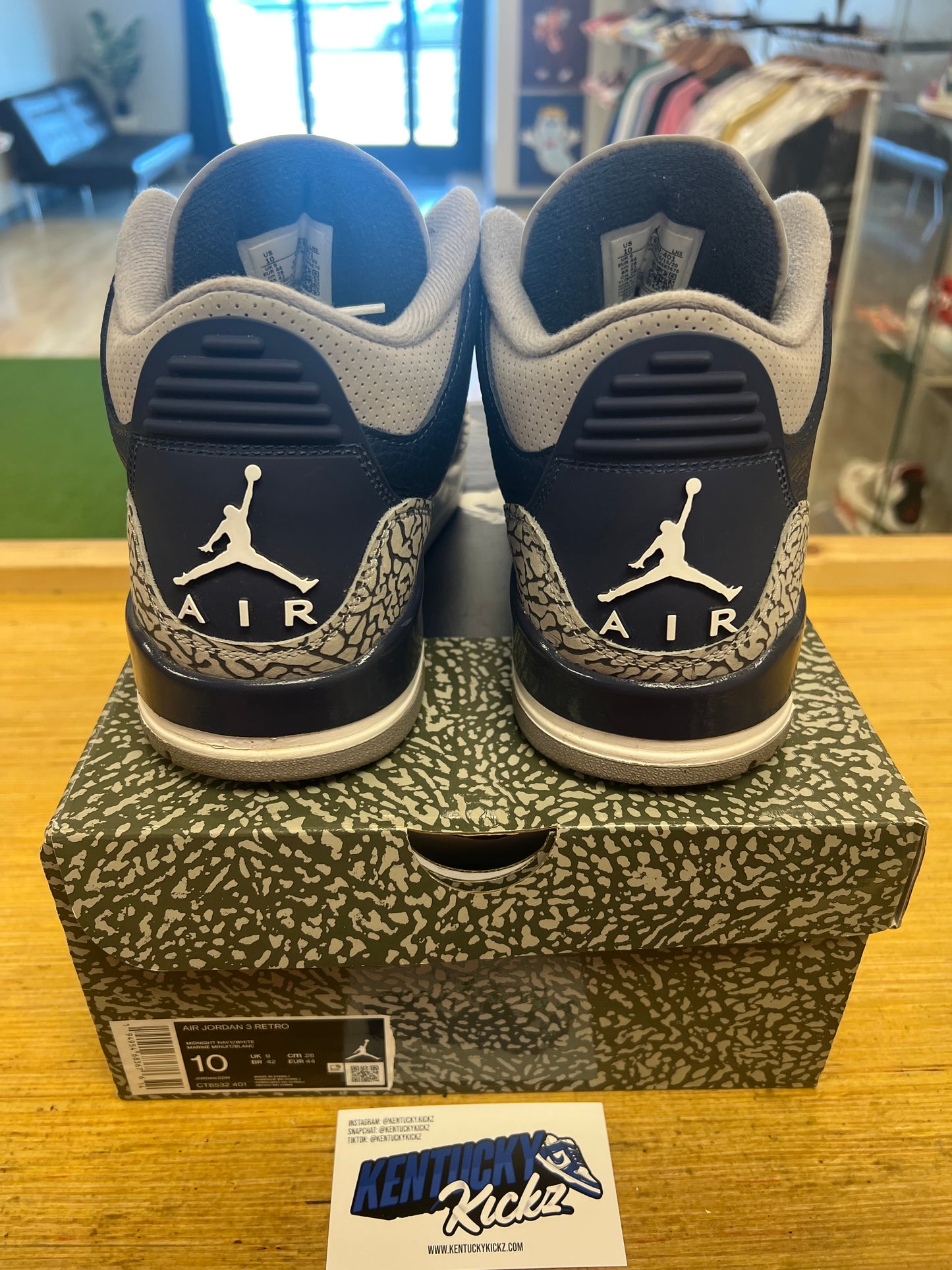 Jordan 3 Retro “Georgetown” (Sz 10) (USED)