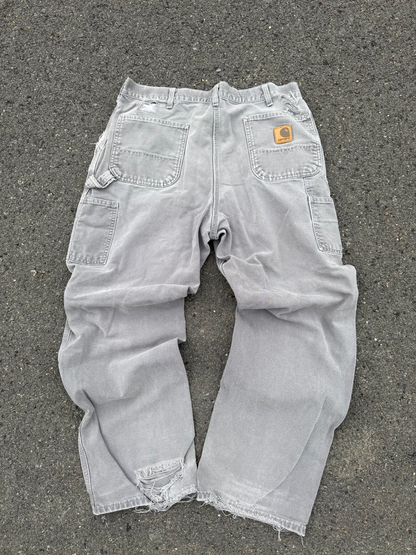 “VINTAGE” Faded Grey Carhartt Jeans - 38 x 32
