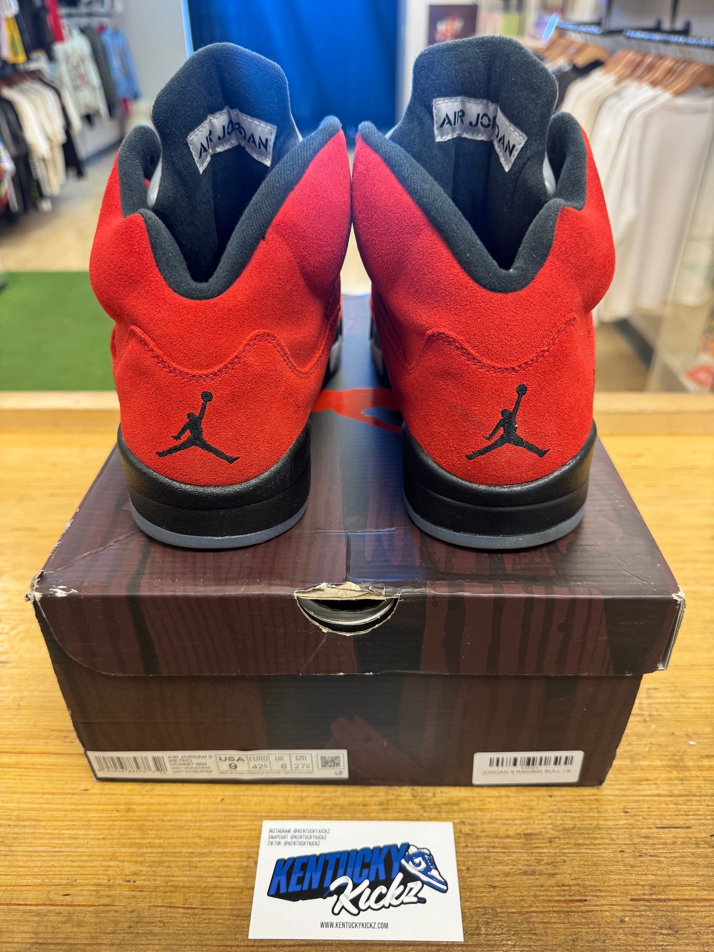 Jordan 5 Retro “Raging Bull” 2021 (Sz 9)