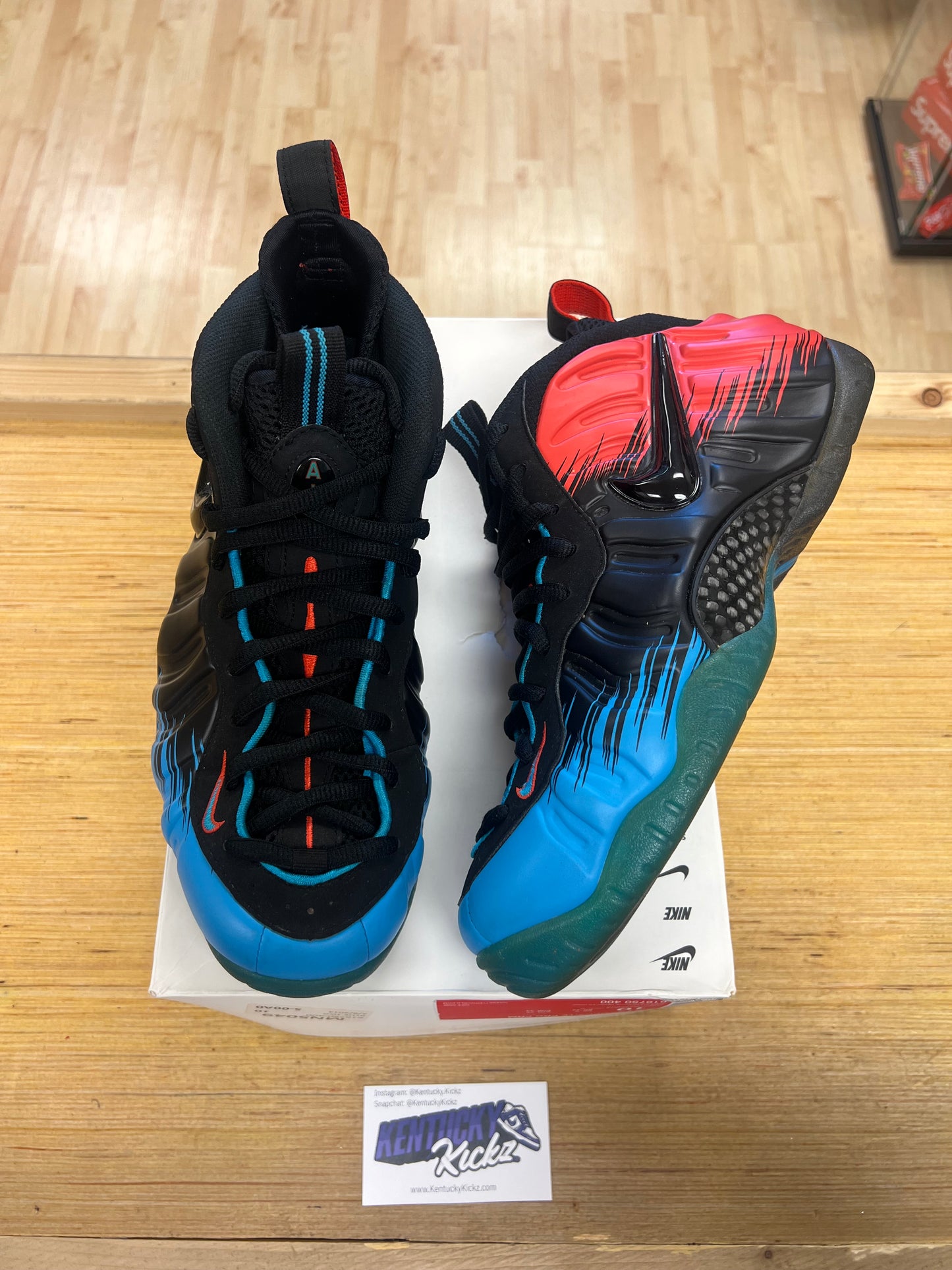 Air Foamposite Pro “Spider-Man” (Sz 10) (USED 1x)