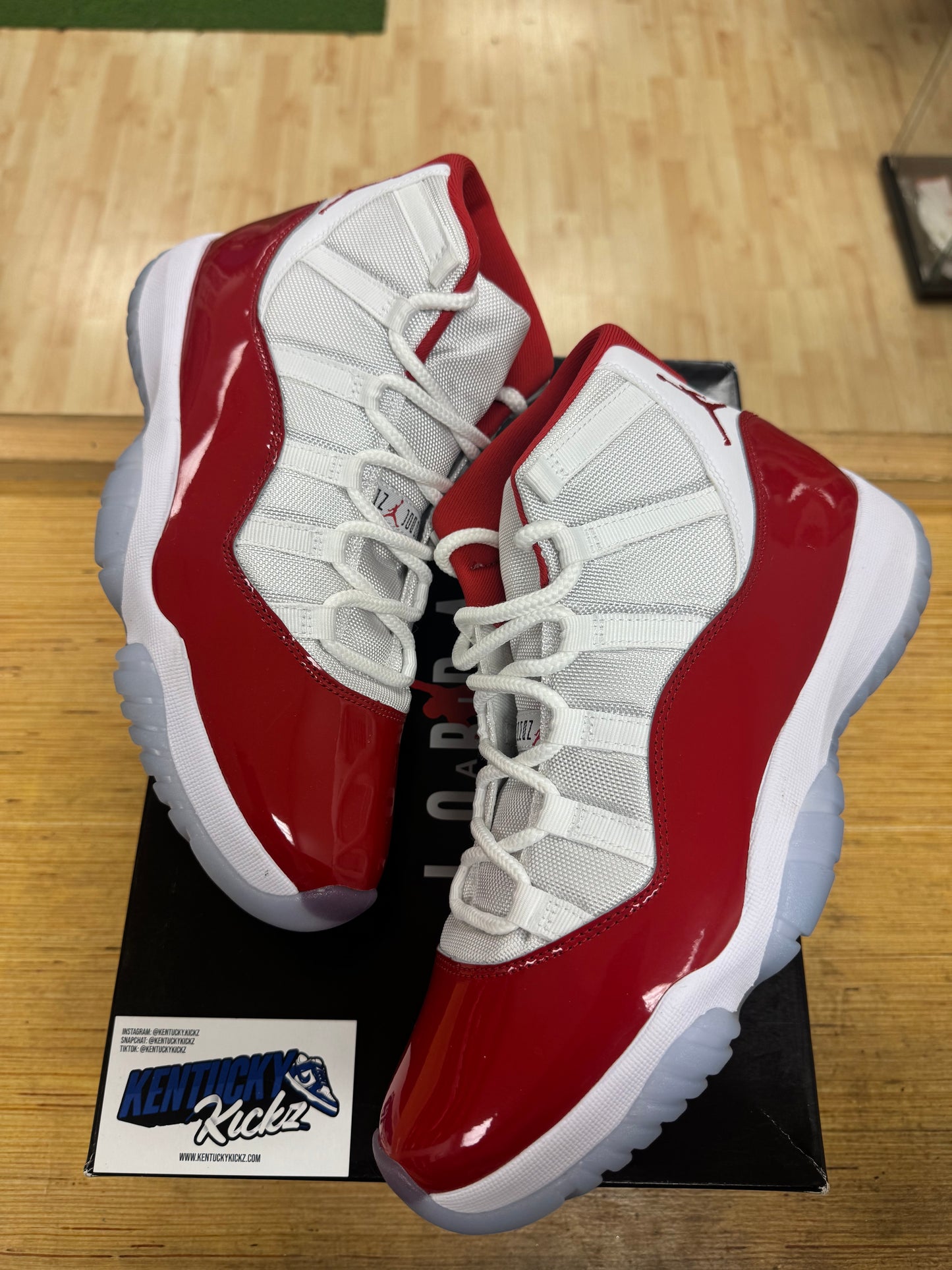 Jordan 11 Retro “Cherry” (Sz 10)