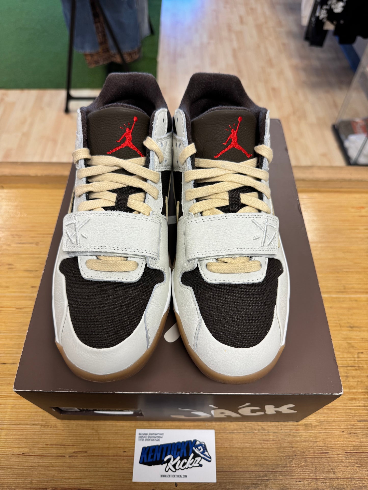 Jumpman Jack TR “Travis Scott Sail” (Sz 10)