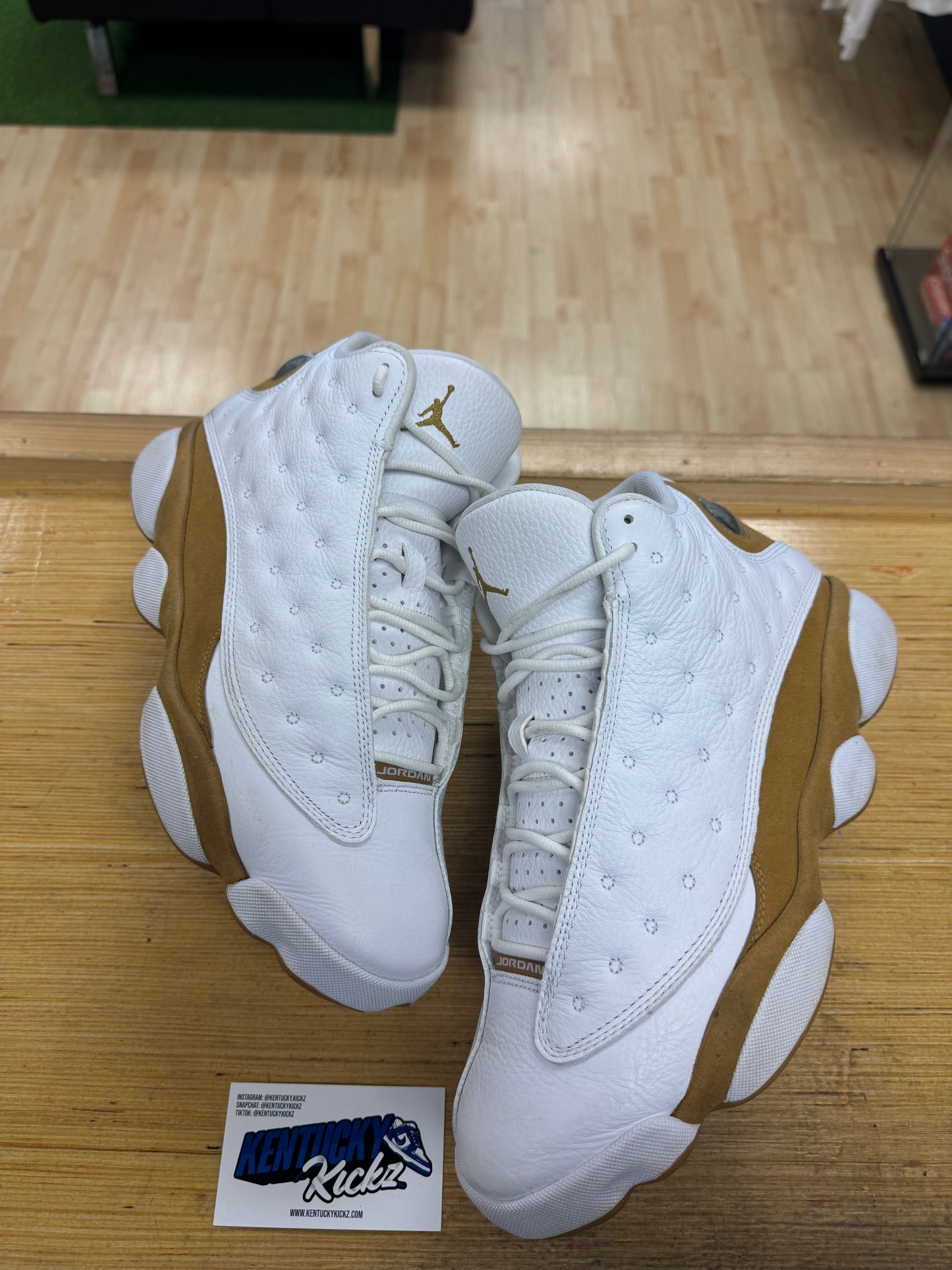 Jordan 13 Retro “Wheat” 2023 (Sz 10.5)