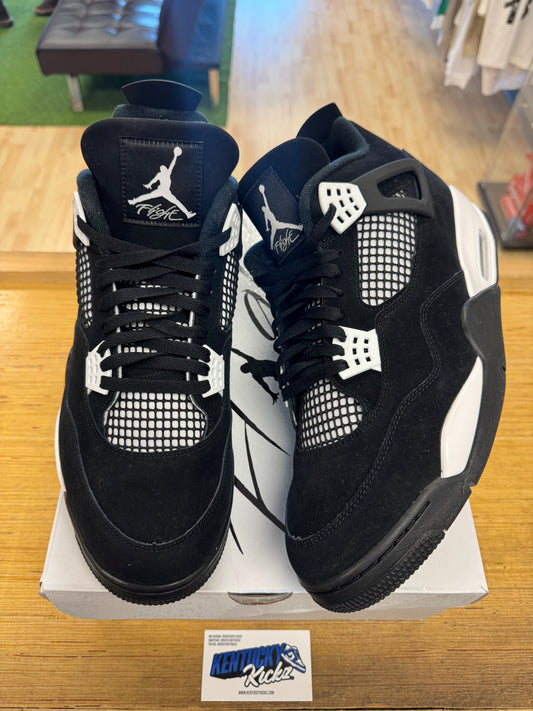 Jordan 4 Retro “White Thunder” (Sz 15)