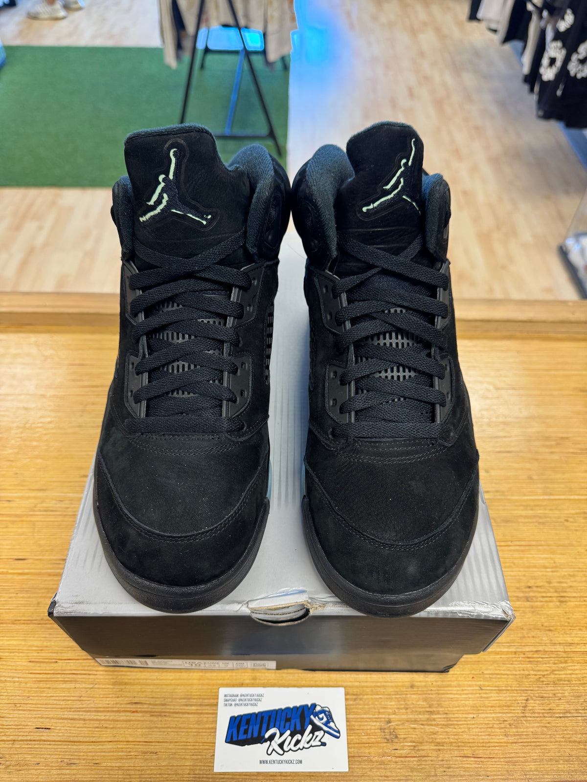 Jordan 5 Retro “Halloween”