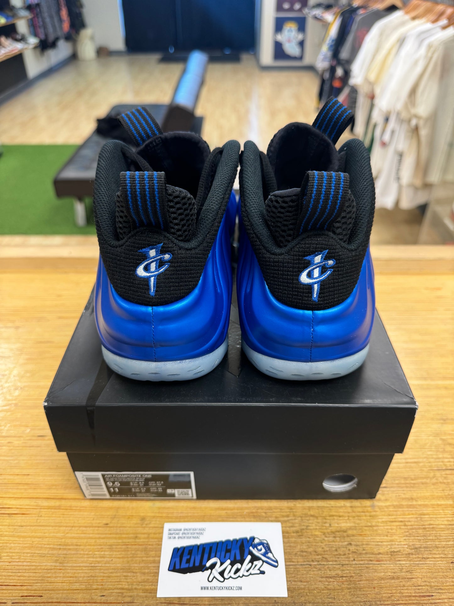 Air Foamposite One “International Blue” (Sz 9.5)