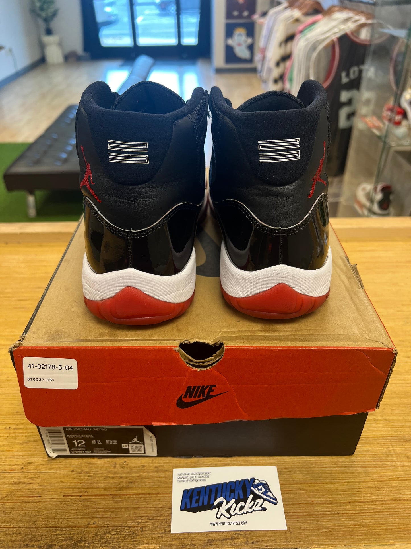 Jordan 11 Retro “Bred” (Sz 12)