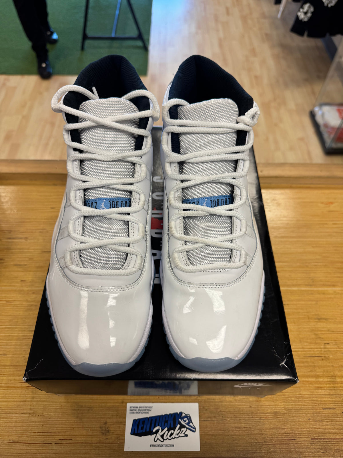 Jordan 11 Retro “Legend Blue” 2024 (Sz 11)