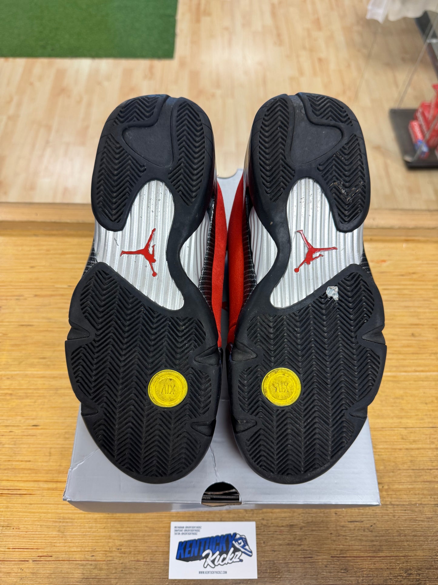 Jordan 14 Retro “Ferrari” 2025 (Sz 11)