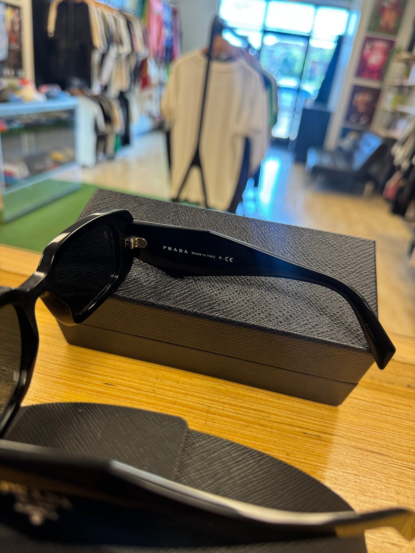 🅿️rada Symbole sunglasses “Black”