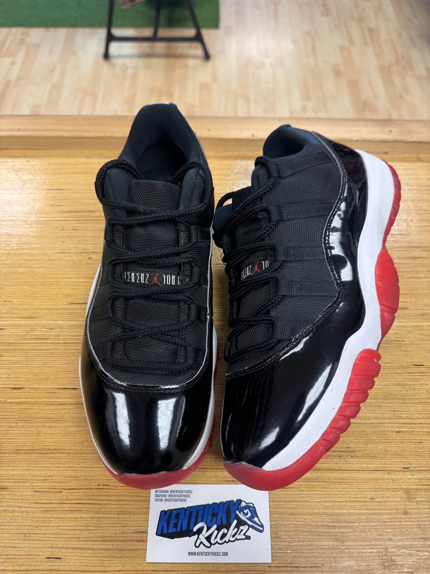 Jordan 11 Retro Low “Bred” 2025 (Sz 10.5)