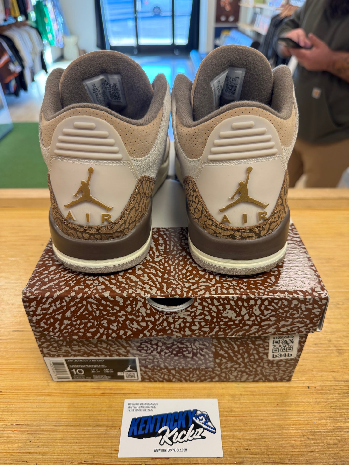 Jordan 3 Retro “Palomino” (Sz 10)