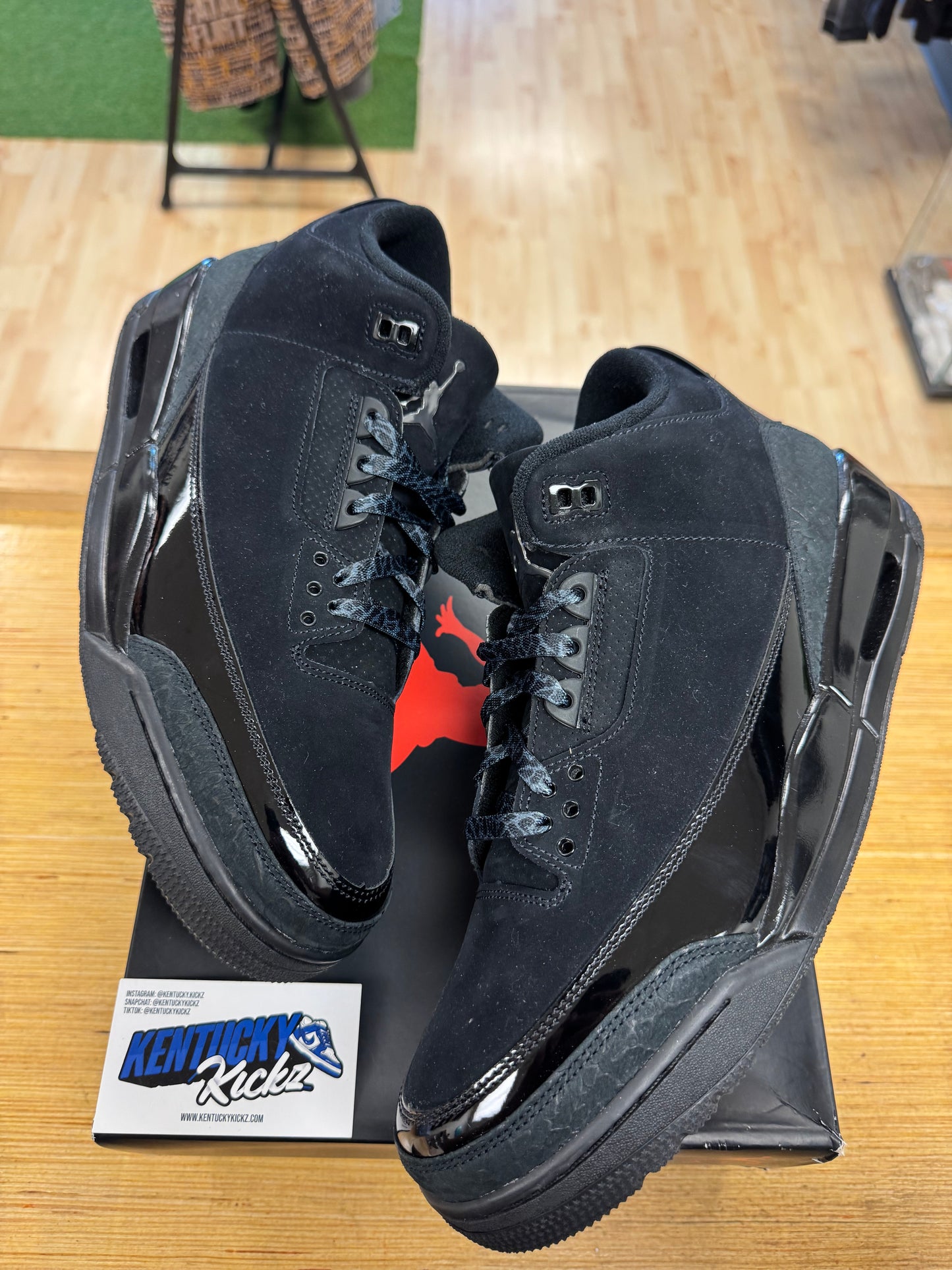 Jordan 3 Retro “Black Cat” 2025 (Sz 12)