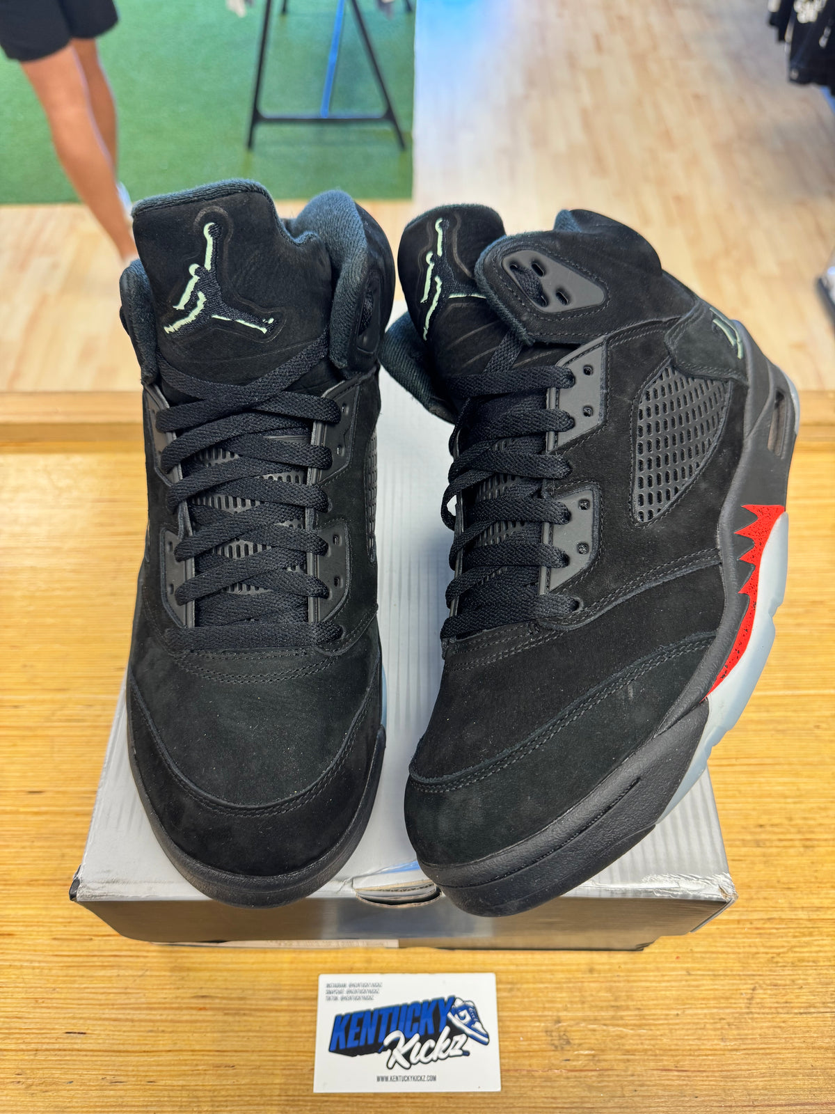 Jordan 5 Retro “Halloween”