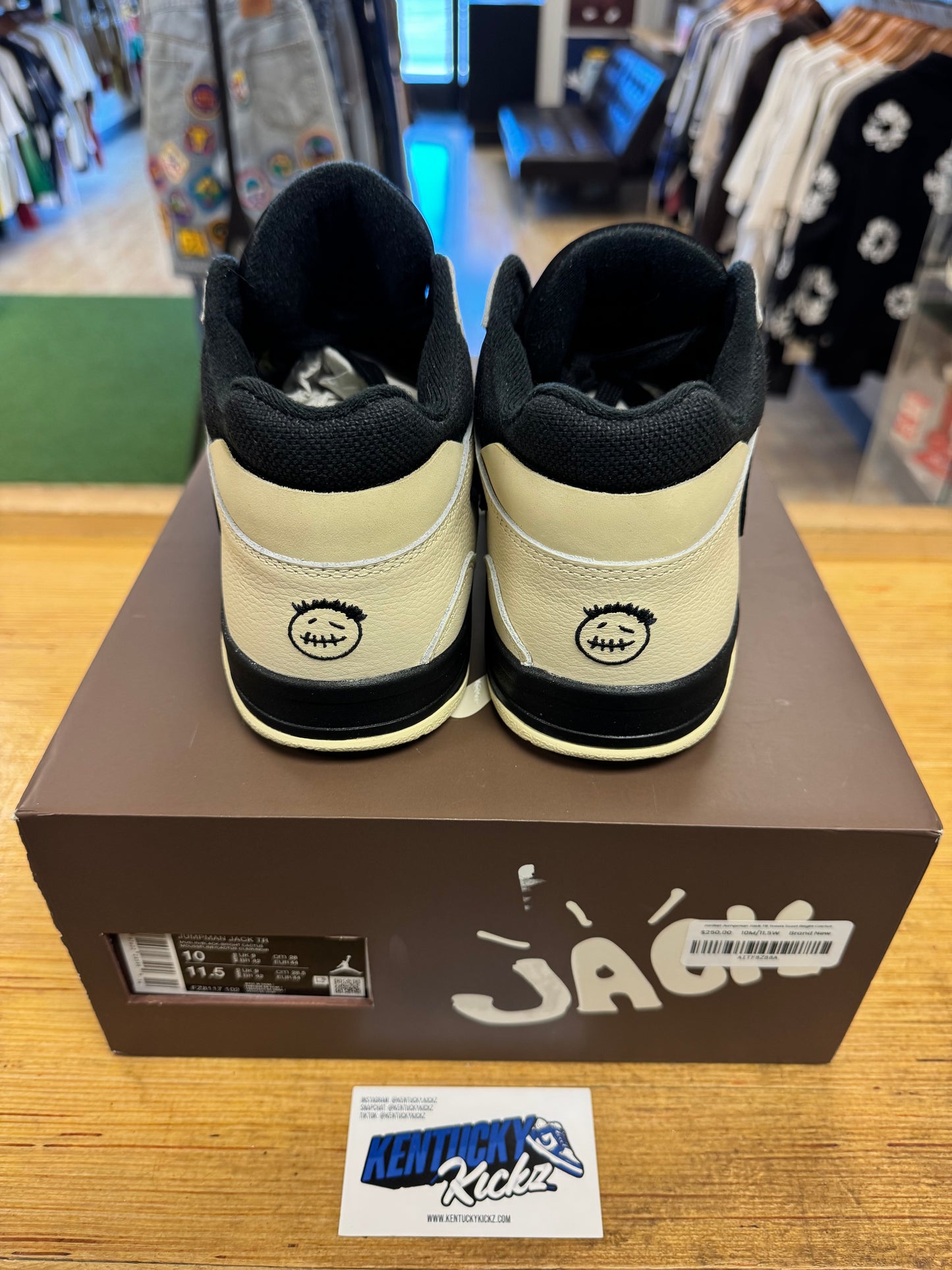 Jumpman Jack TR “Travis Scott Bright Cactus” (Sz 10)