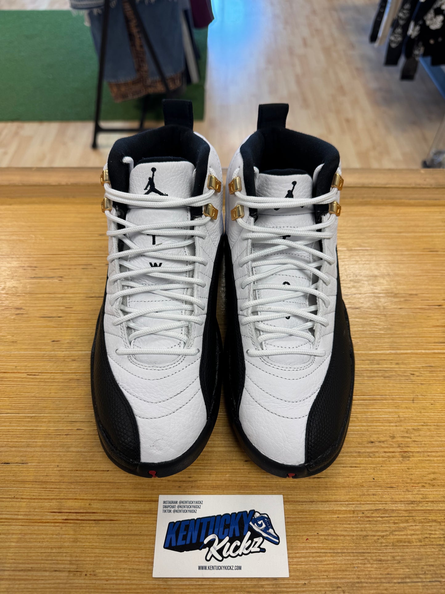 Jordan 12 Retro “Taxi” 2025 (Sz 8.5)
