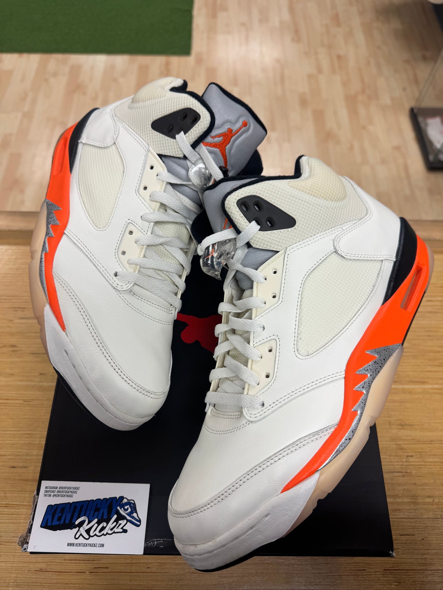 Jordan 5 Retro “Shattered Backboard” (Sz 13)