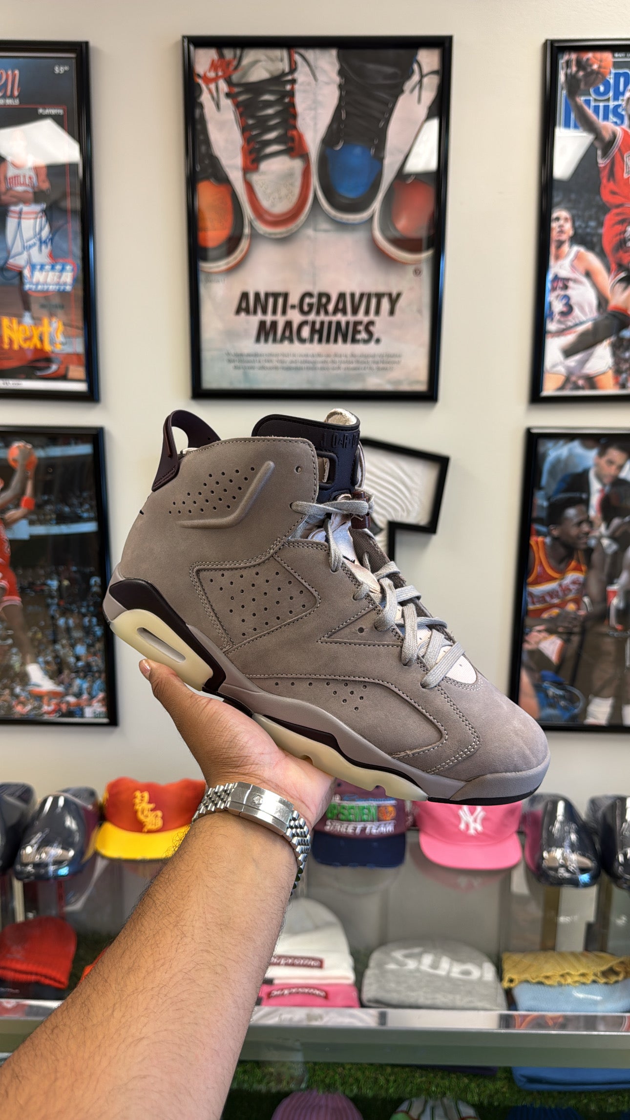 Jordan 6 Retro “A Ma Maniere Smokey Mauve” (Sz 12)