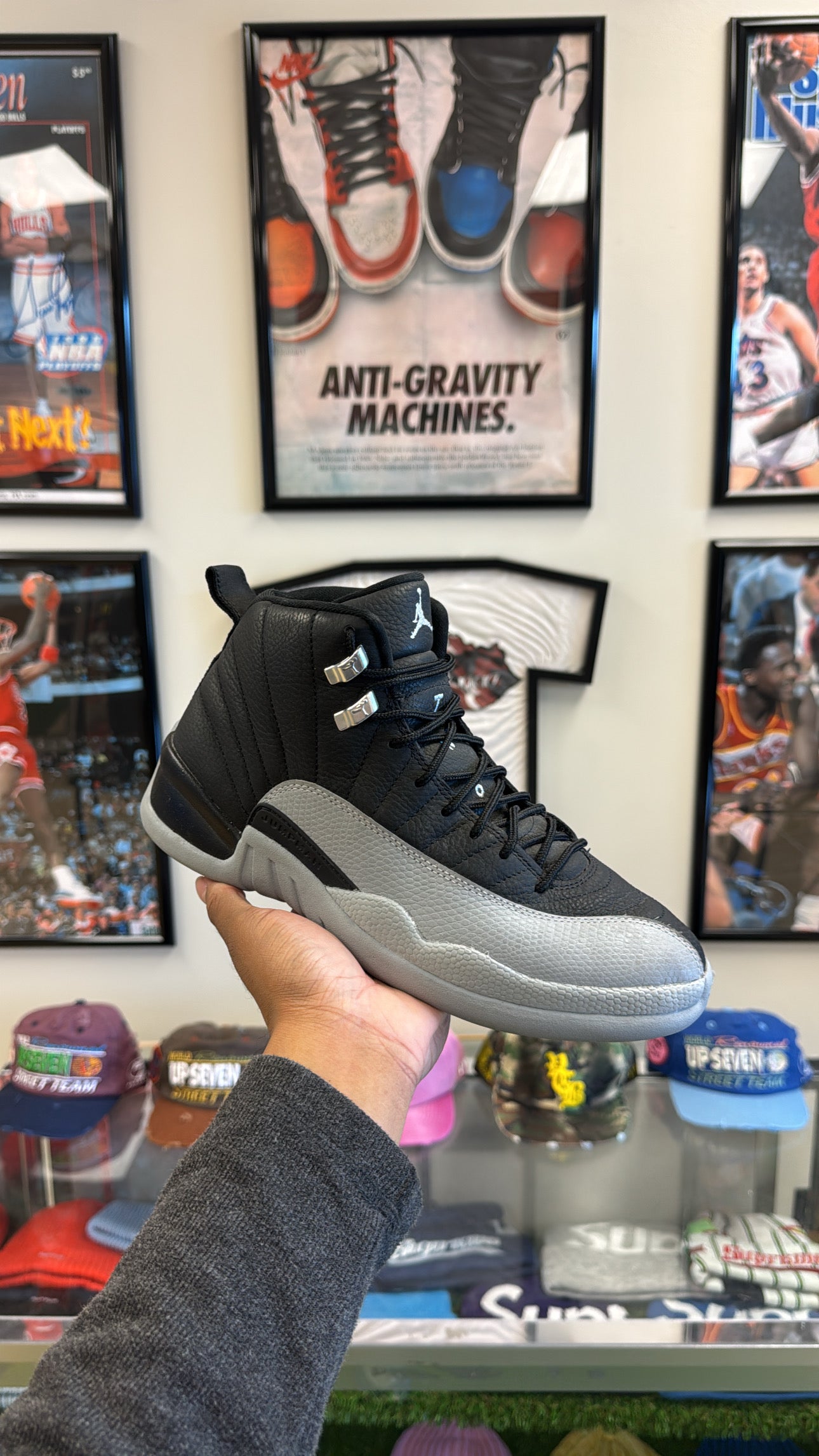 Jordan 12 Retro “Barons” (Sz 8)