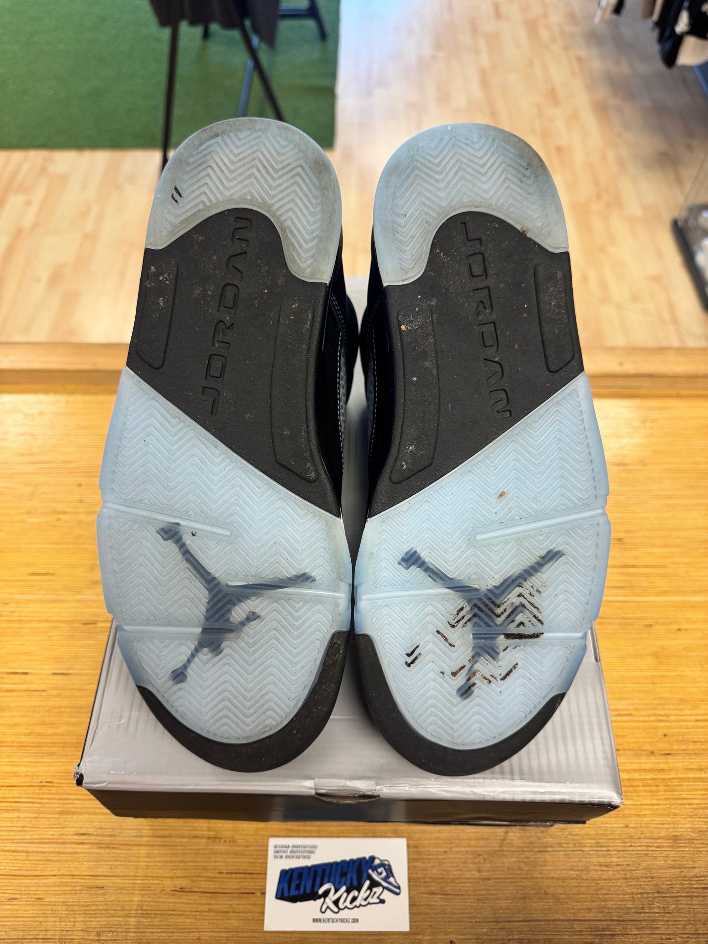 Jordan 5 Retro “Black University Blue” 2026 (Sz 11)
