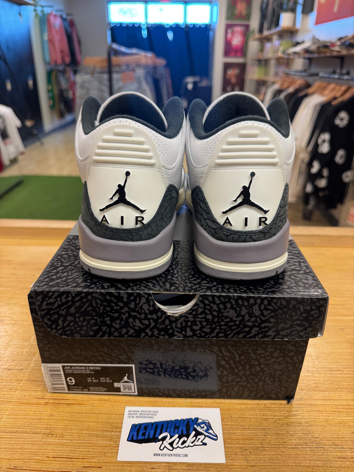 Jordan 3 “Cement Grey” (Sz 9)