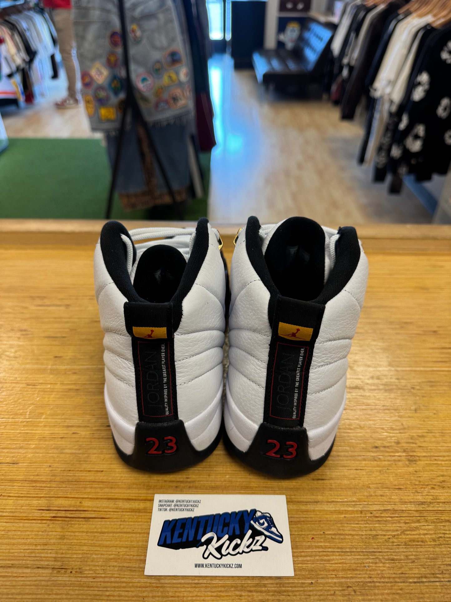 Jordan 12 Retro “Taxi” 2025 (Sz 8.5)