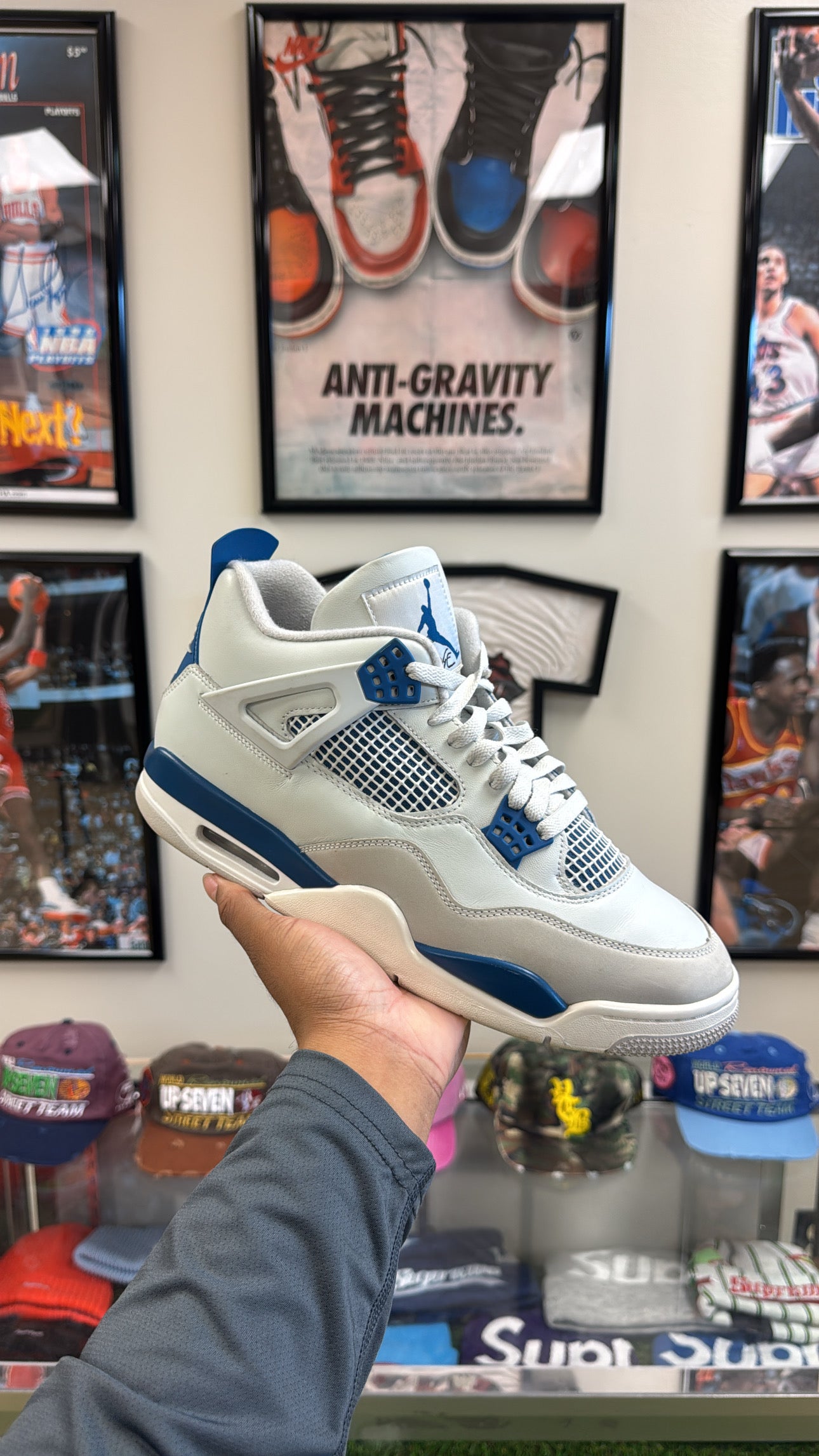Jordan 4 Retro “Military Blue” 2024 (Sz 11.5)
