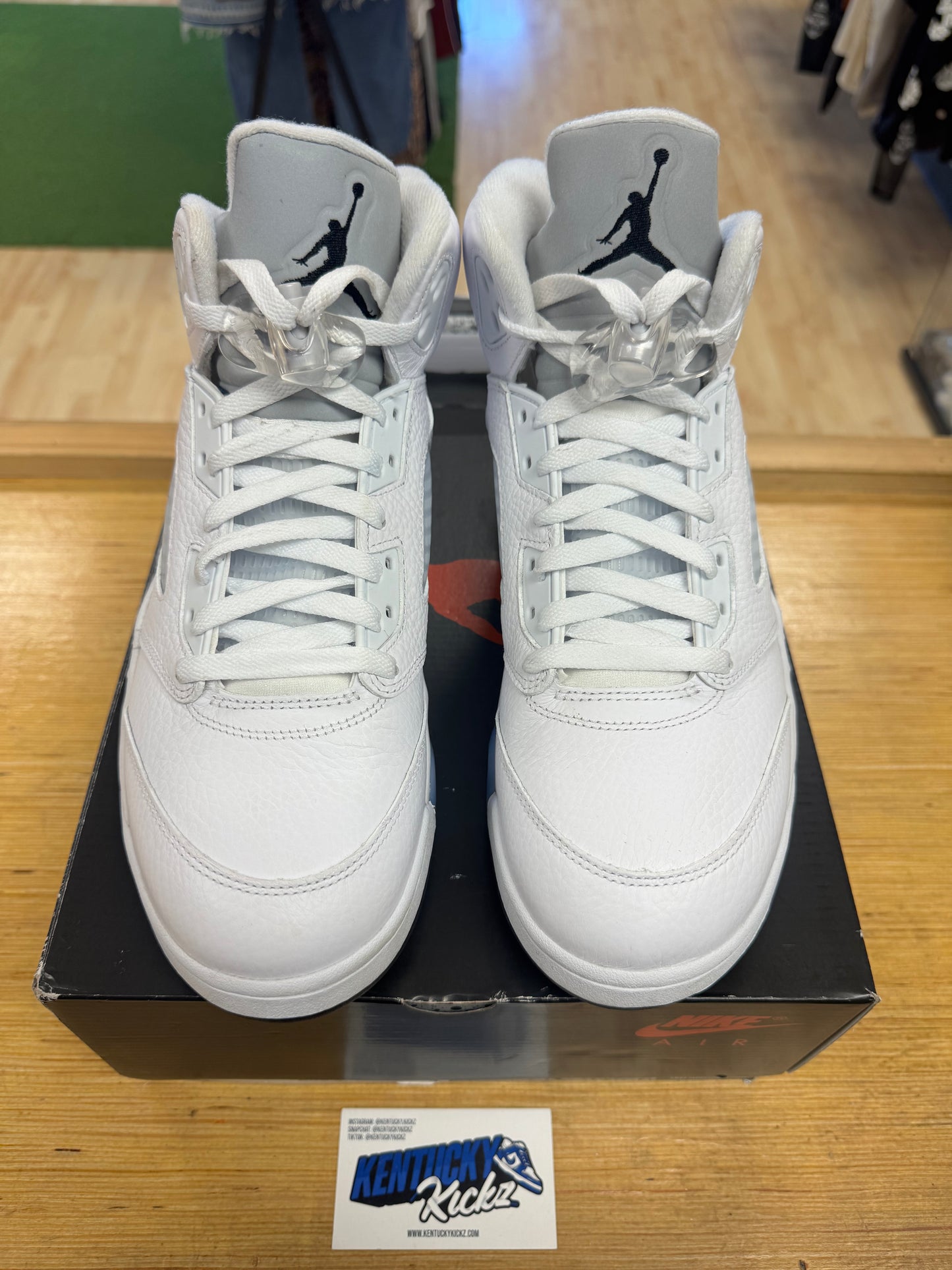 Jordan 5 Retro “White Metallic” 2026 (Sz 10.5)