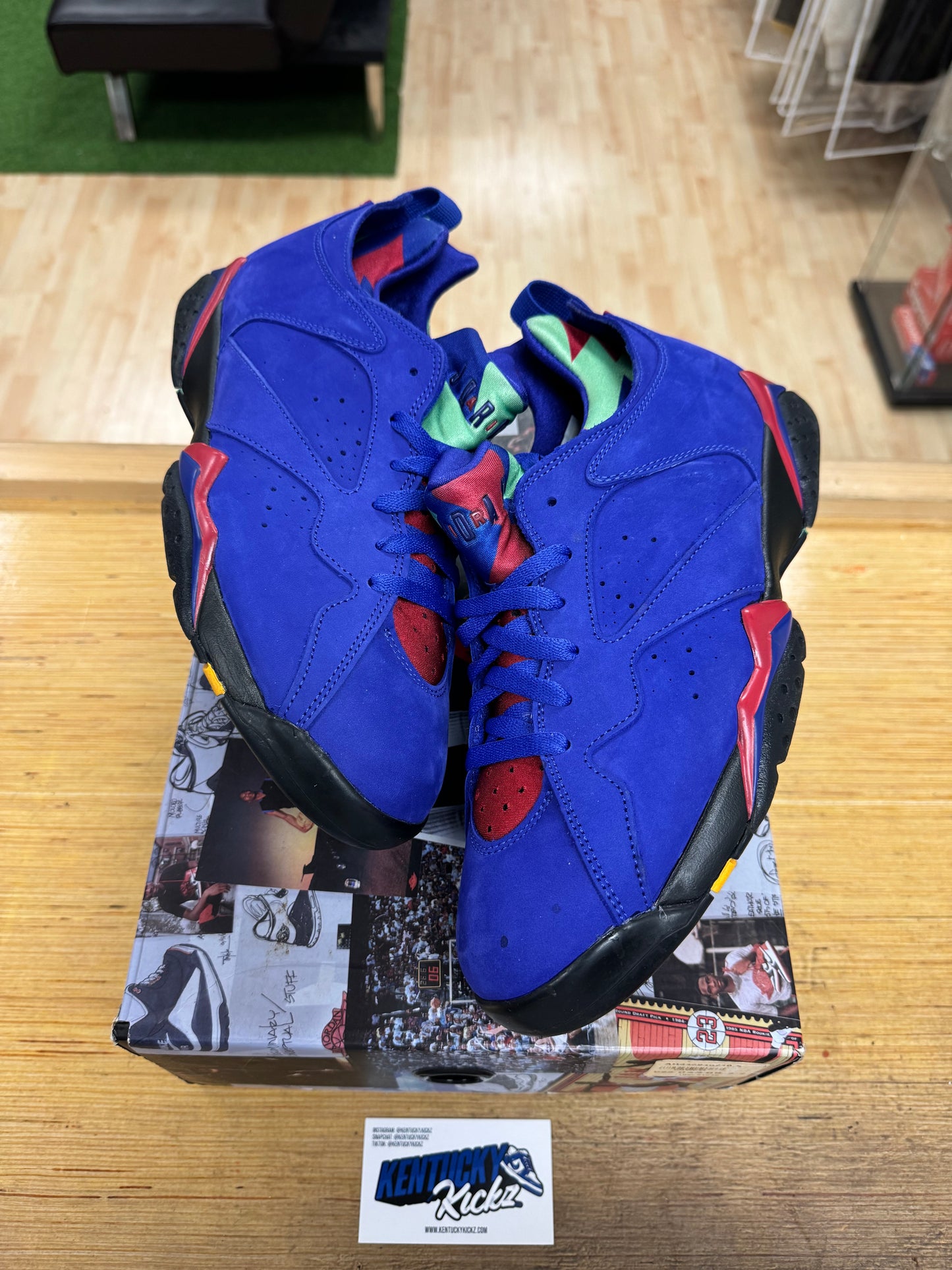 Jordan 7 Low “Bright Crimson” (Sz 10.5)