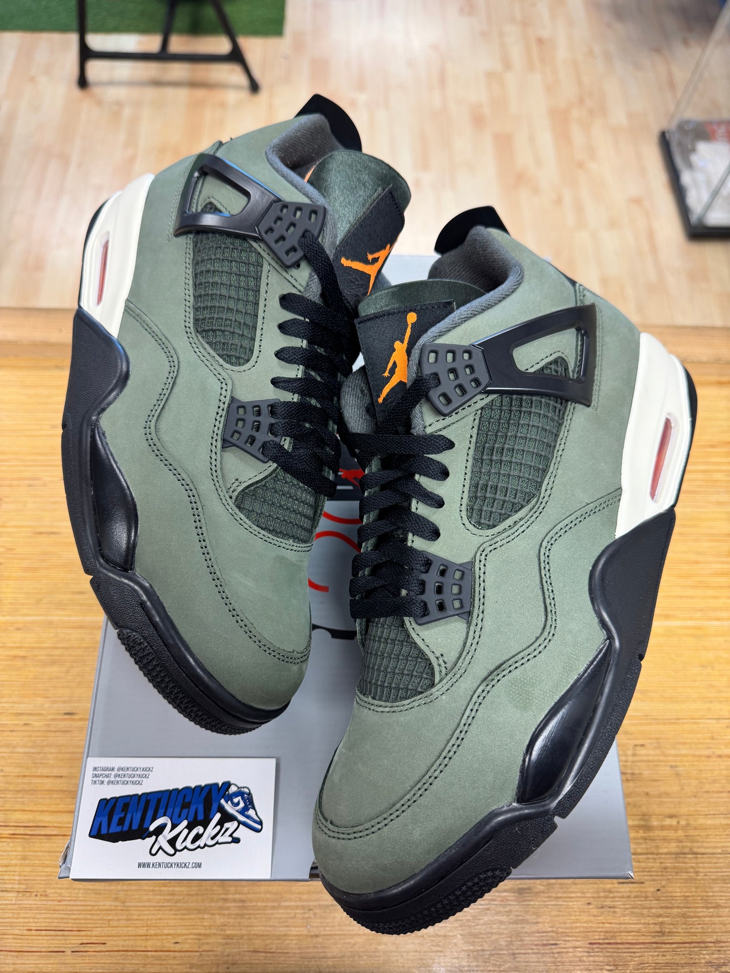 Jordan 4 Retro OG SP “Undefeated” 2025 (Sz 10.5)