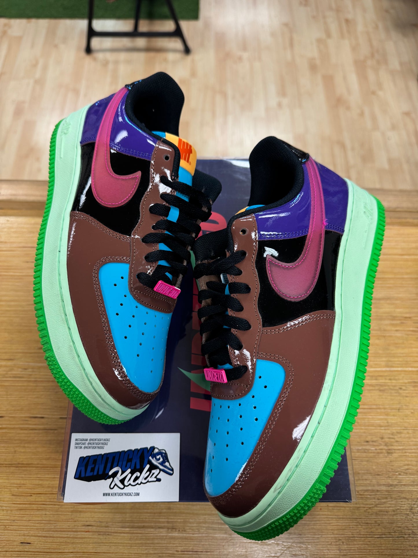 Air Force 1 Low SP “Undefeated Multi-Patent Pink Prime” (Sz 9.5)