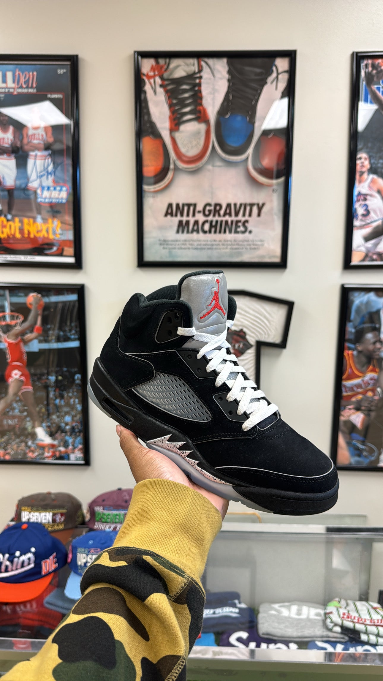 Jordan 5 Retro “Metallic” 2025 (Sz 9.5)