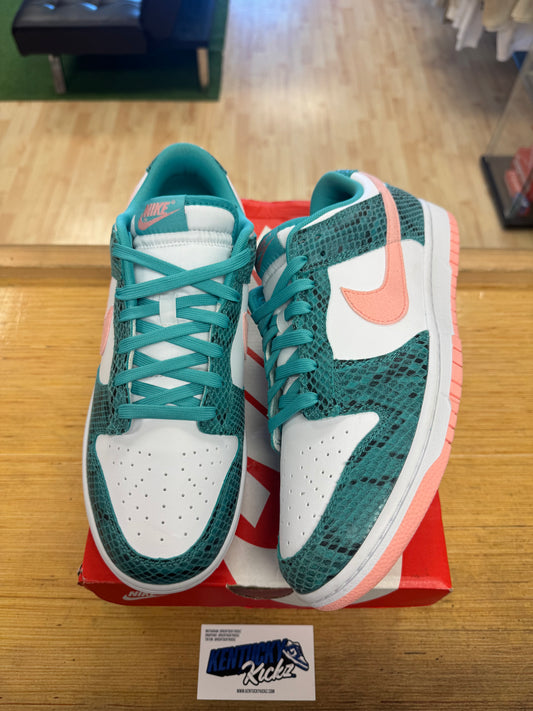 Dunk Low “Snakeskin Washed Teal Bleached Coral” (Sz 11.5)