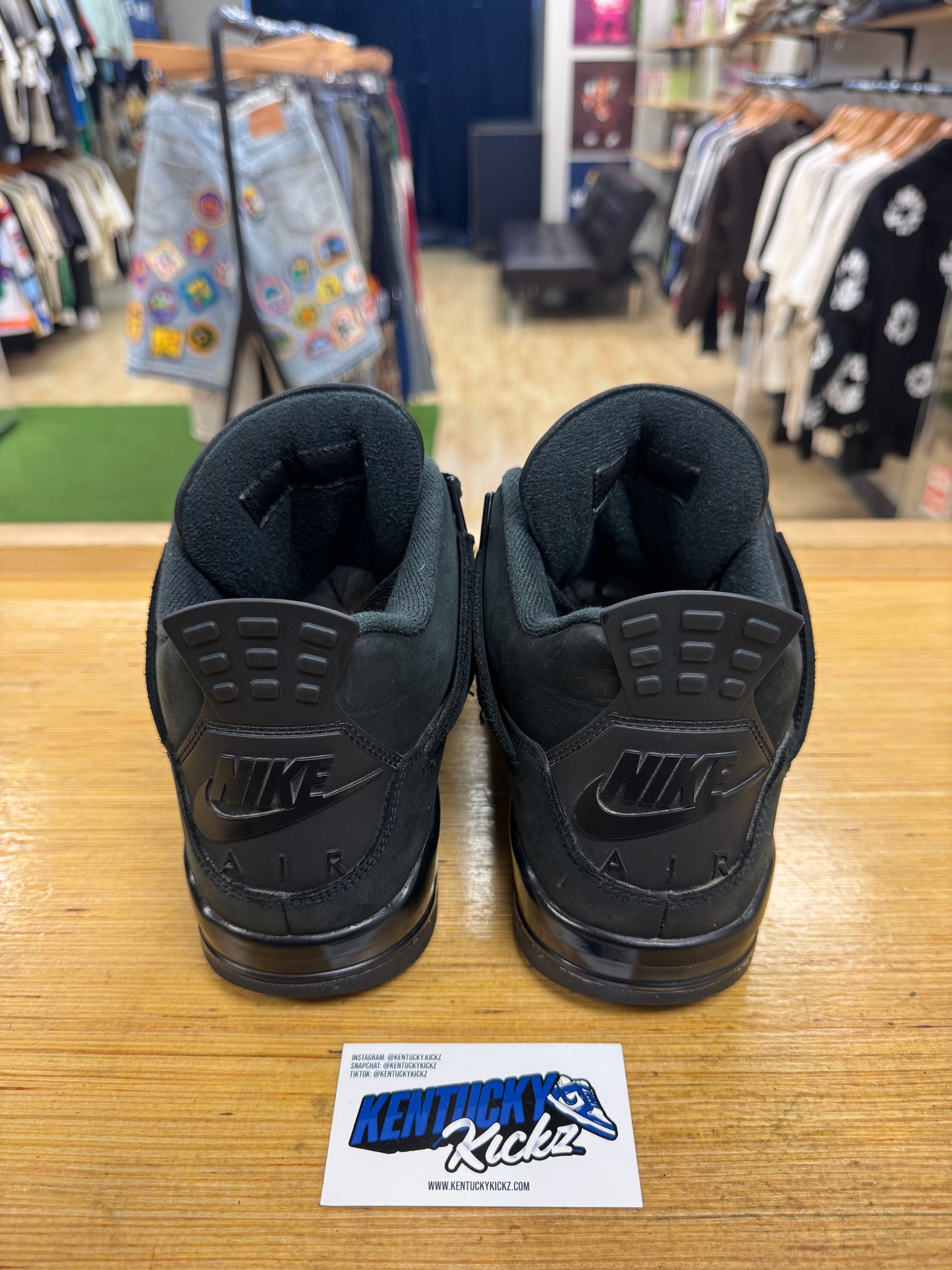 Jordan 4 Retro “Black Cat” 2025 (Sz 11.5)