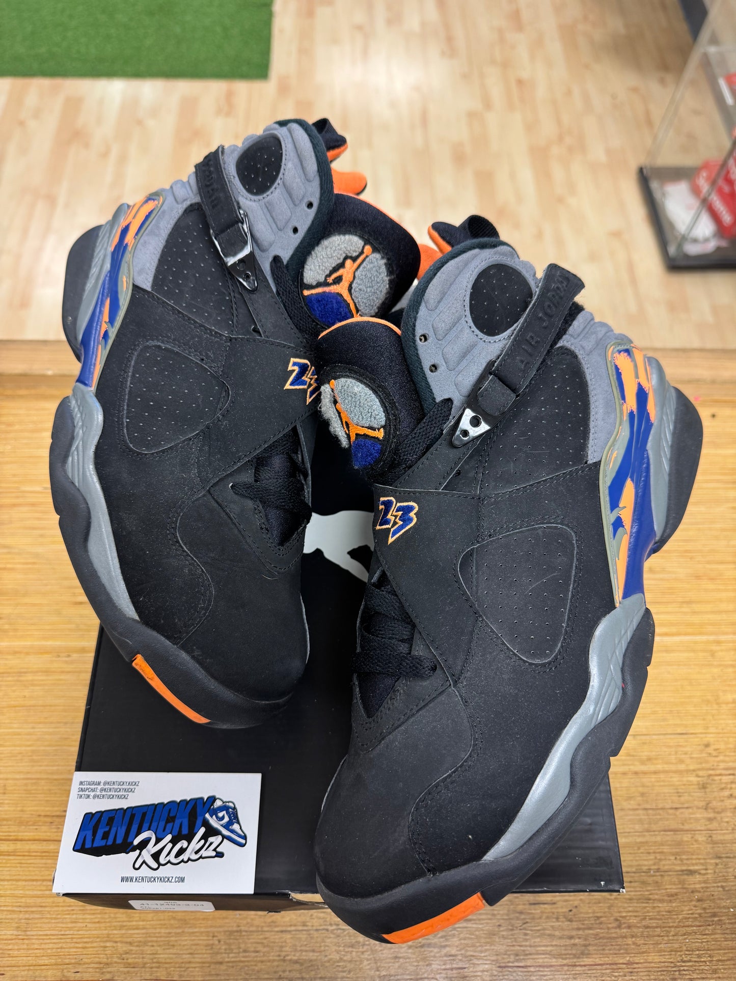 Jordan 8 Retro “Phoenix Sun” (Sz 10)