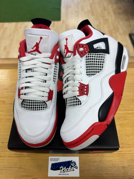 Jordan 4 Retro “Fire Red” 2020 (Sz 9)
