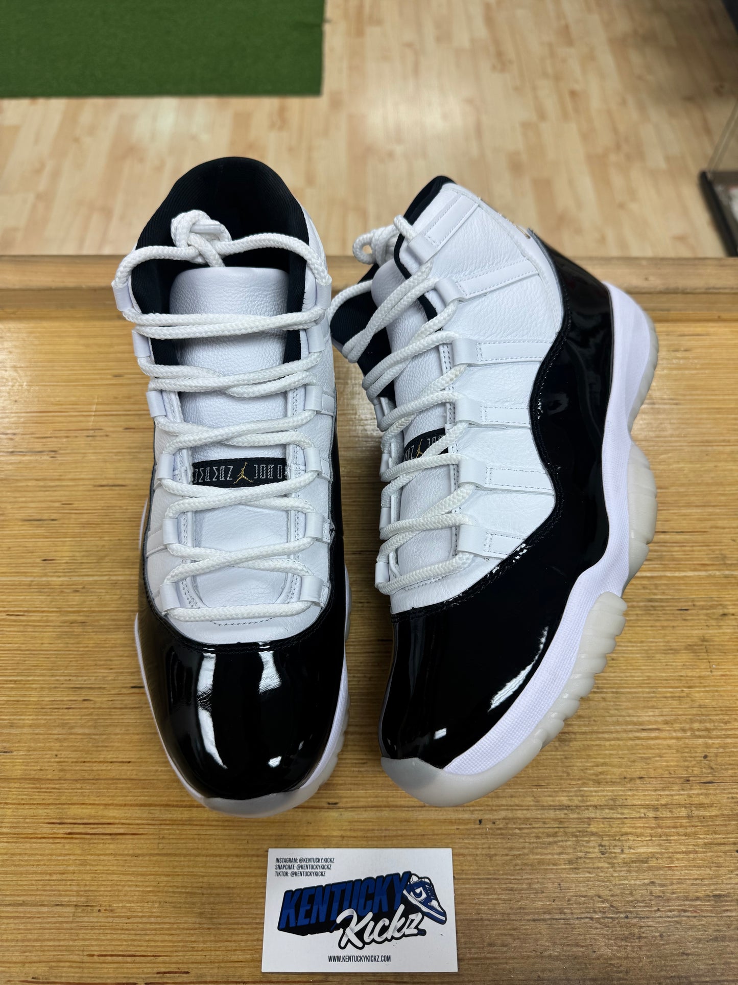 Jordan 11 Retro “Gratitude” (Sz 12)